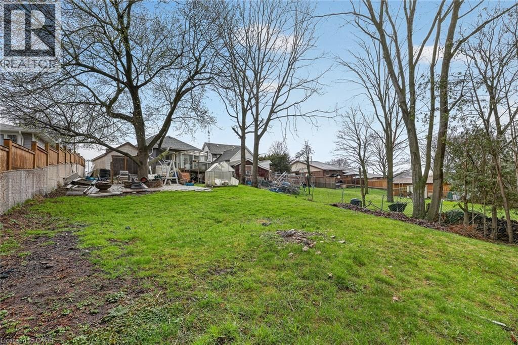 124 EAST PARK DRIVE Image 29