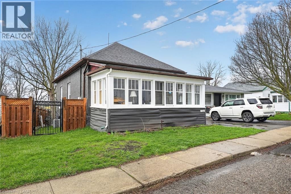 124 EAST PARK DRIVE Image 3