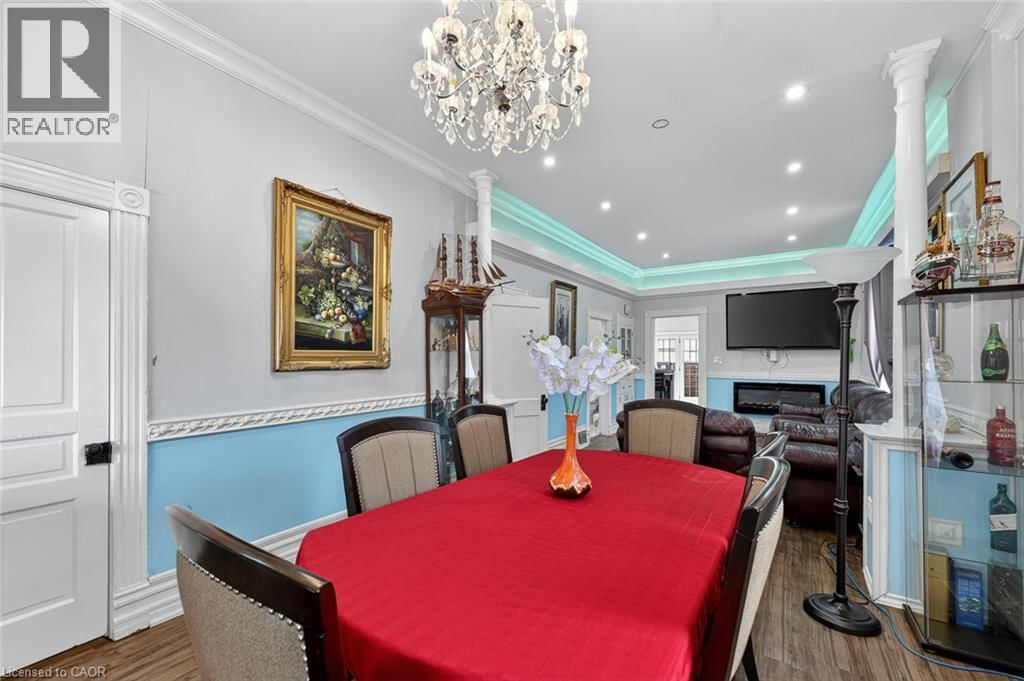 124 EAST PARK DRIVE Image 9