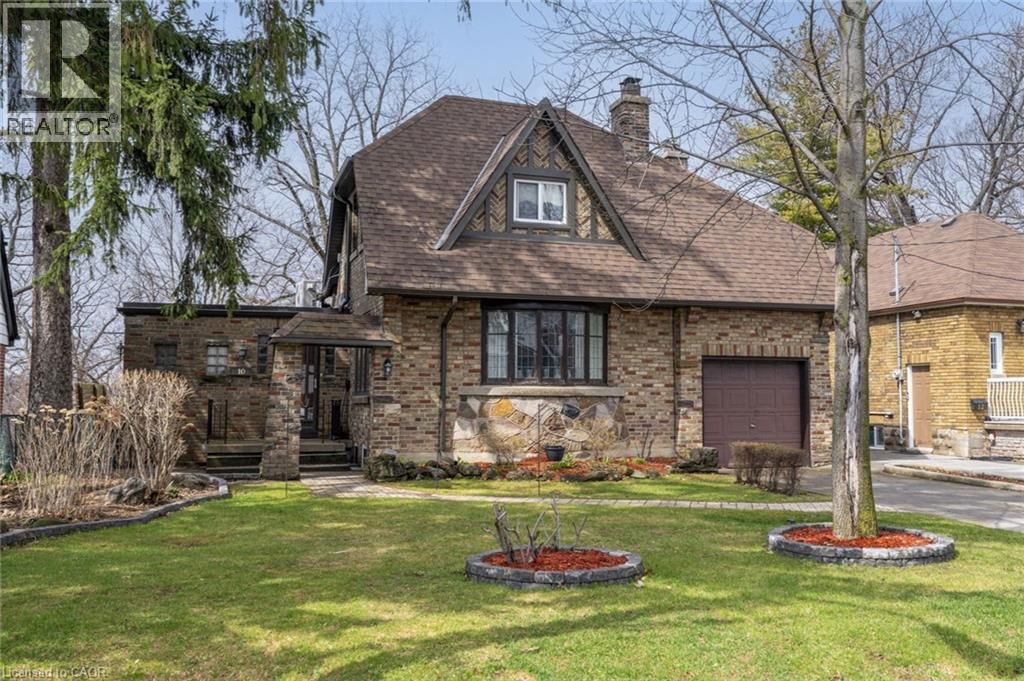 10 LANDOUR AVENUE Image 1