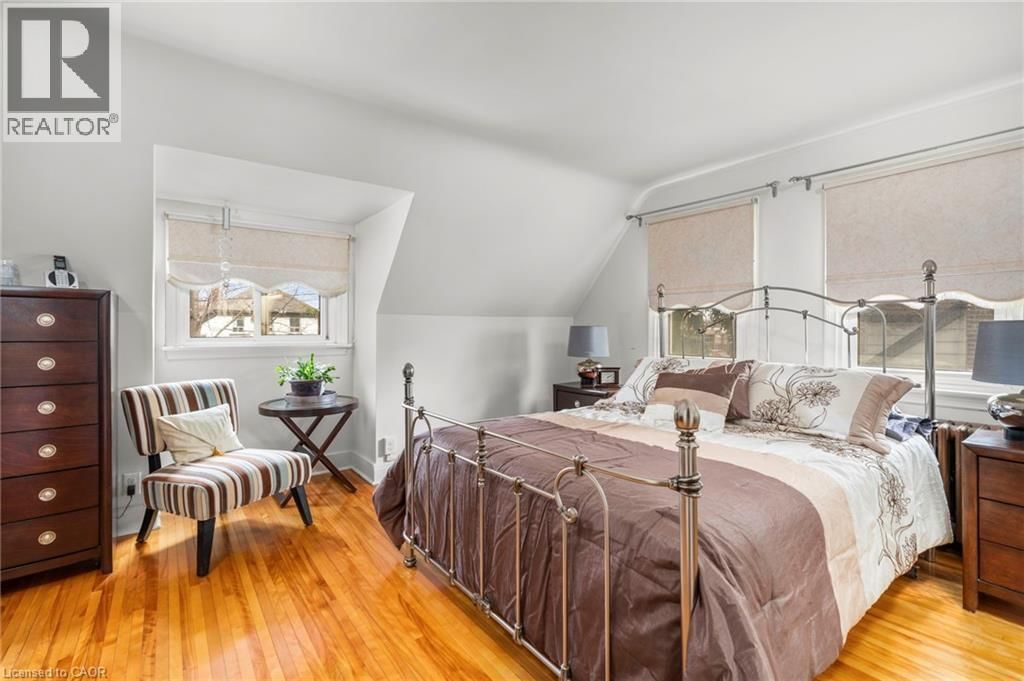 10 LANDOUR AVENUE Image 20