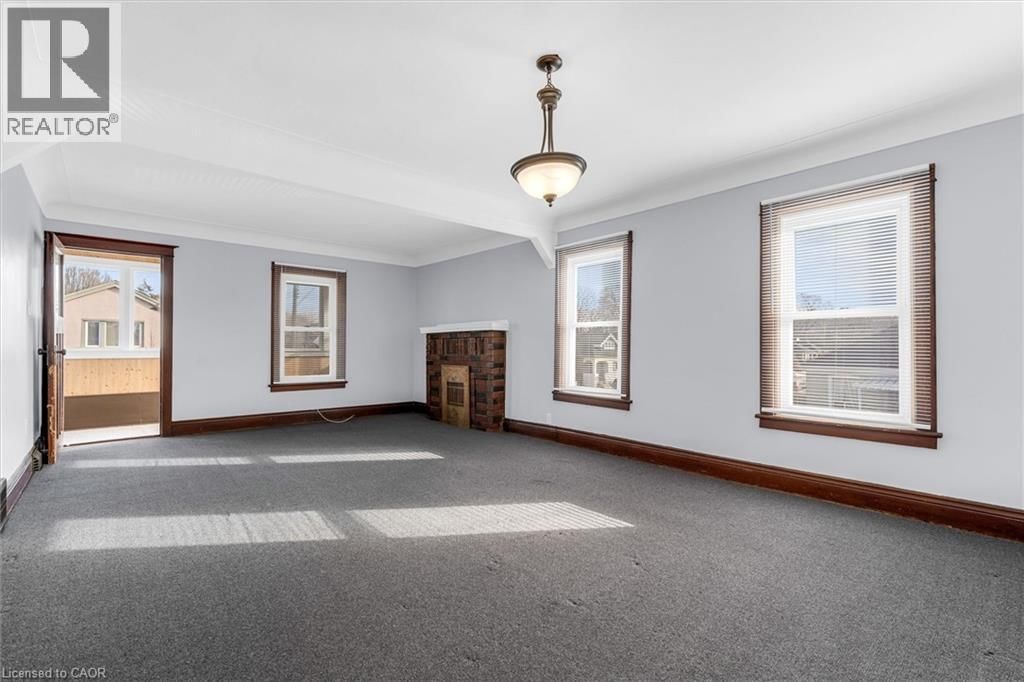 121 EDGEMONT STREET NORTH Image 18