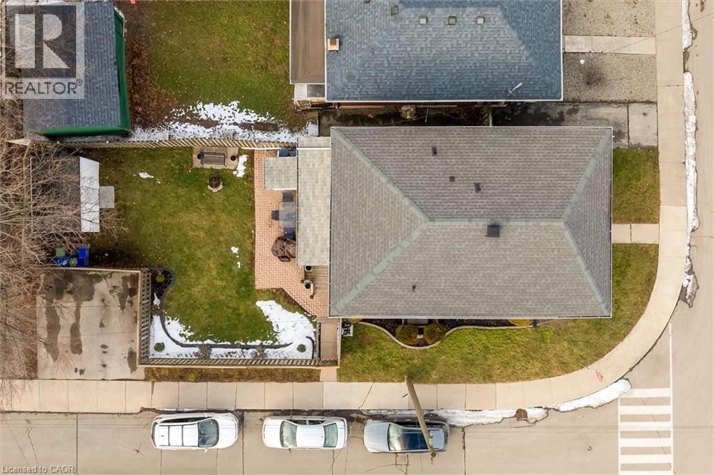 121 EDGEMONT STREET NORTH Image 41