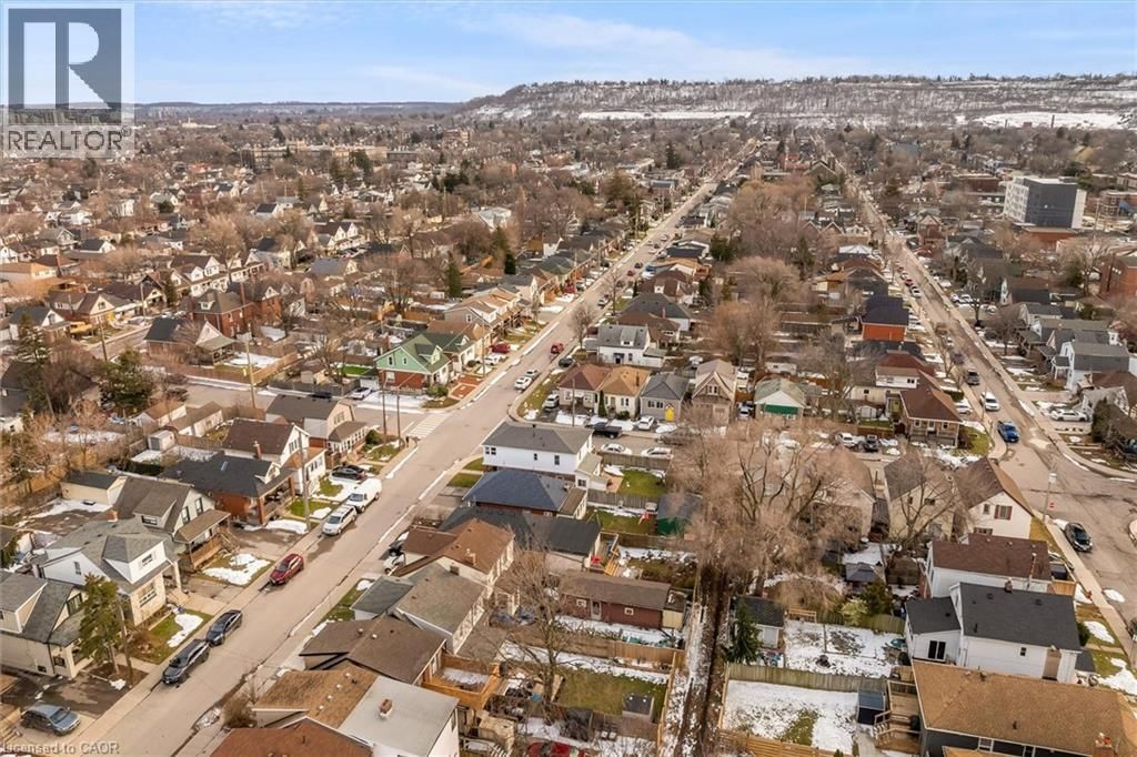 121 EDGEMONT STREET NORTH Image 44