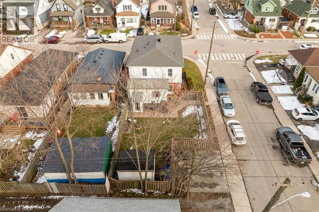 121 EDGEMONT STREET NORTH Image 47