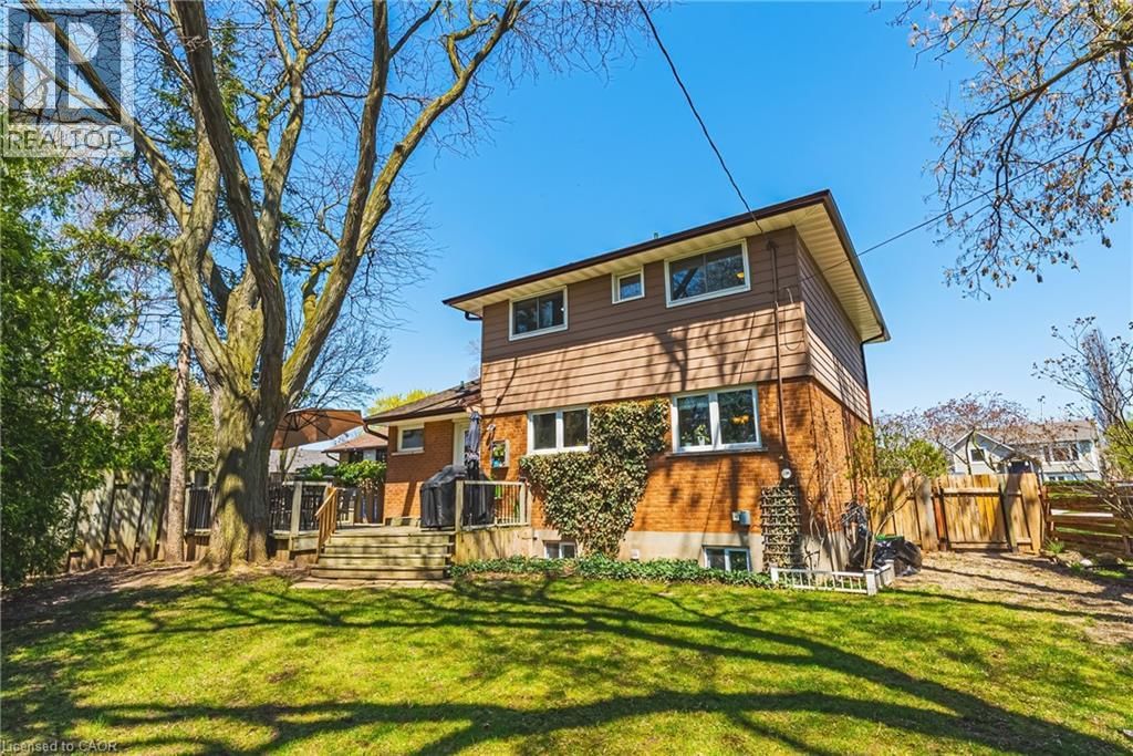 668 CHESTNUT PLACE Image 26