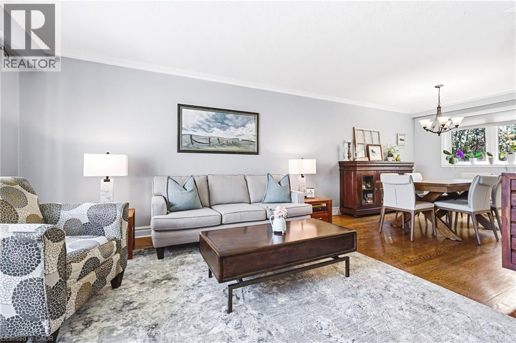 668 CHESTNUT PLACE Image 3