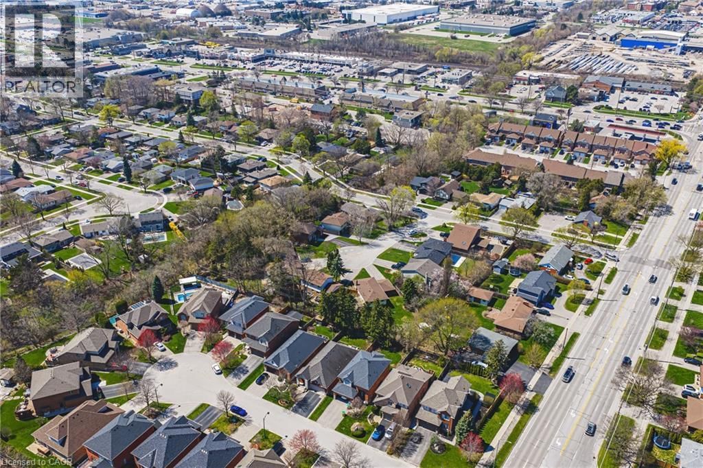 668 CHESTNUT PLACE Image 37