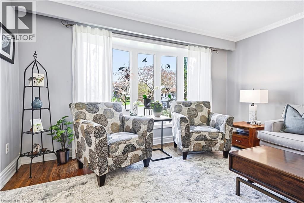 668 CHESTNUT PLACE Image 5