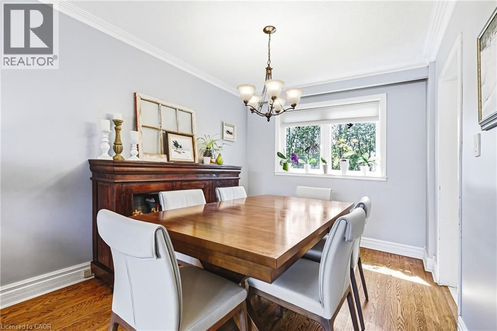 668 CHESTNUT PLACE Image 7