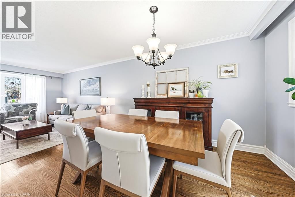 668 CHESTNUT PLACE Image 8