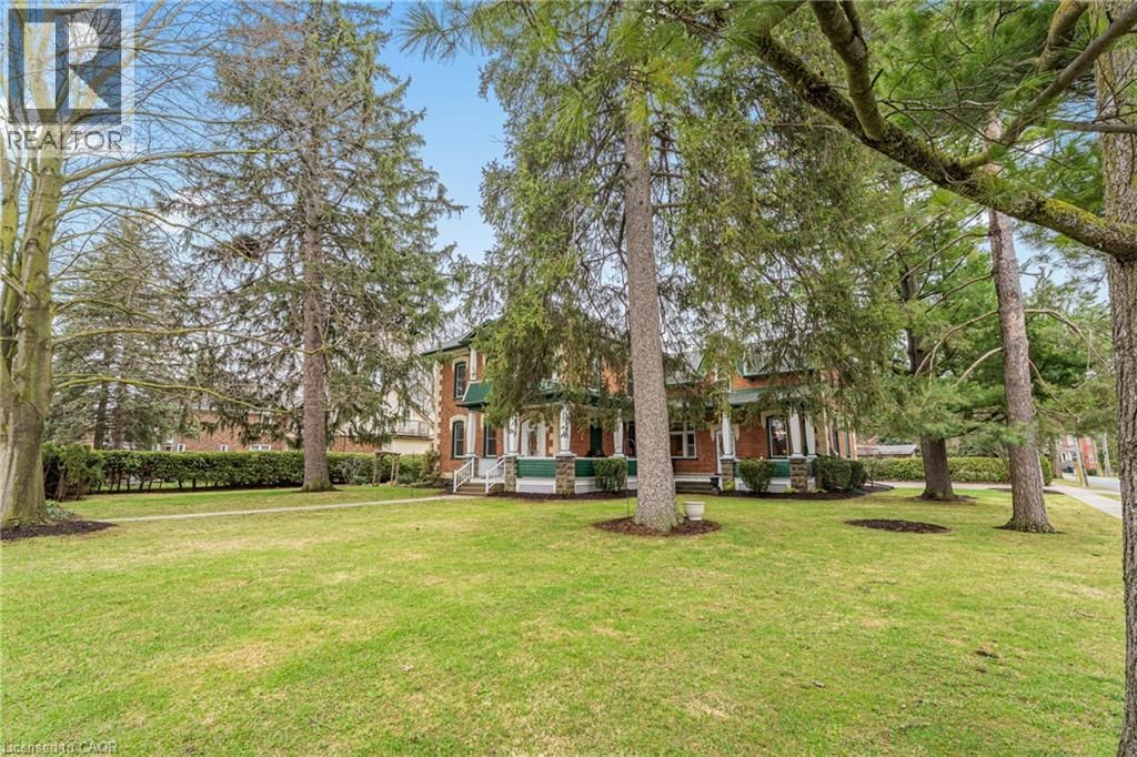 24 QUEENSWAY DRIVE Image 45