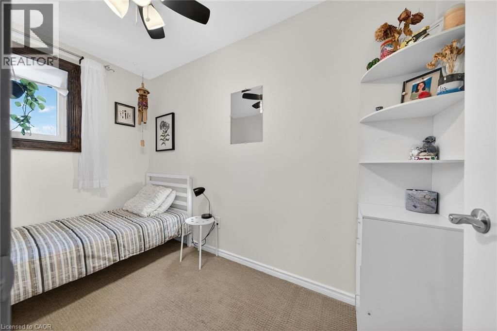 211 BIRCHCLIFFE CRESCENT Image 29