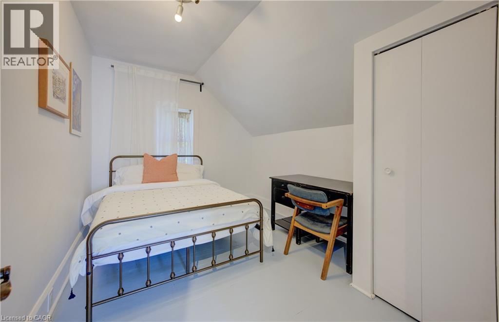 350 VICTORIA STREET SOUTH Image 11