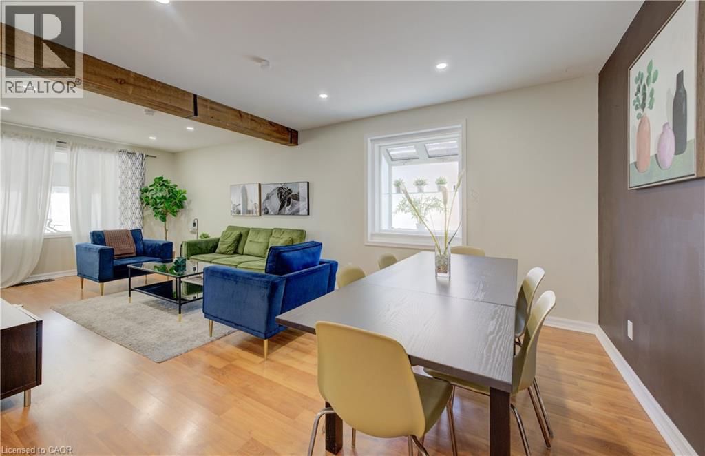 350 VICTORIA STREET SOUTH Image 3