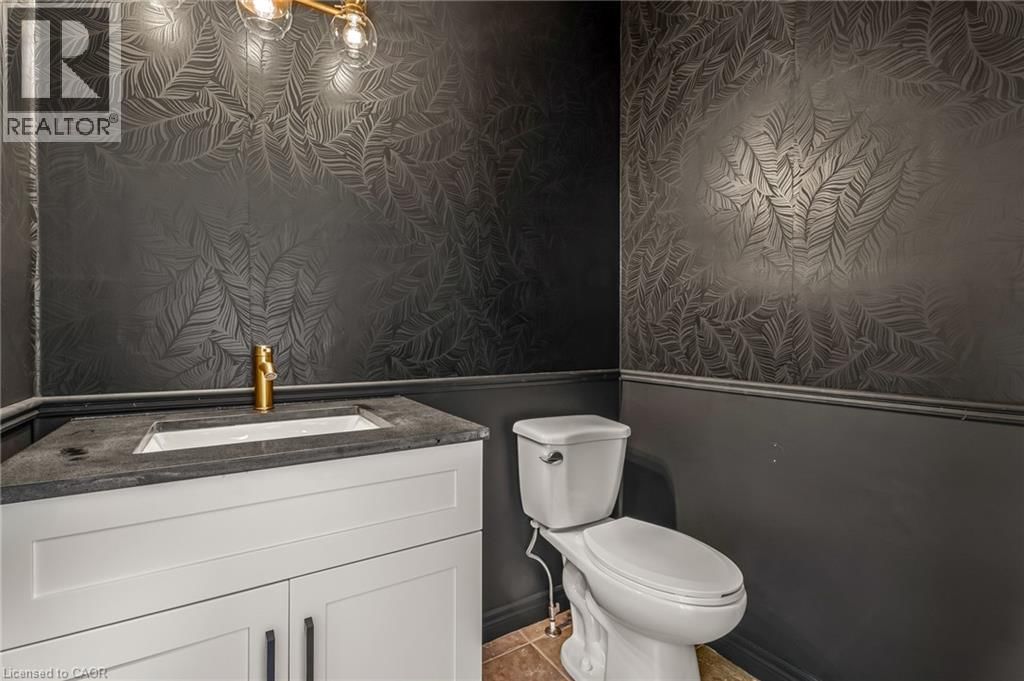 12 BUMAN COURT Image 14