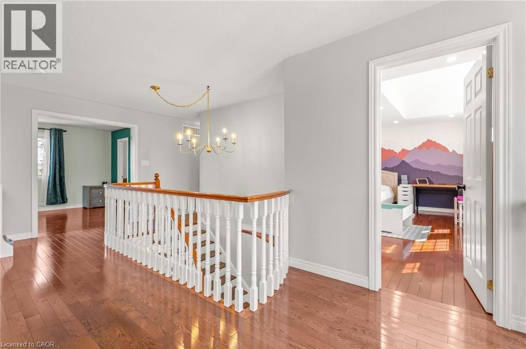 12 BUMAN COURT Image 22