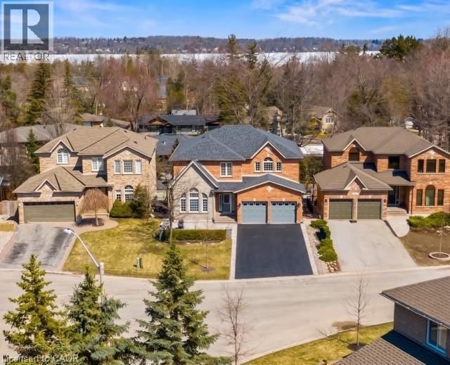 12 BUMAN COURT Image 3