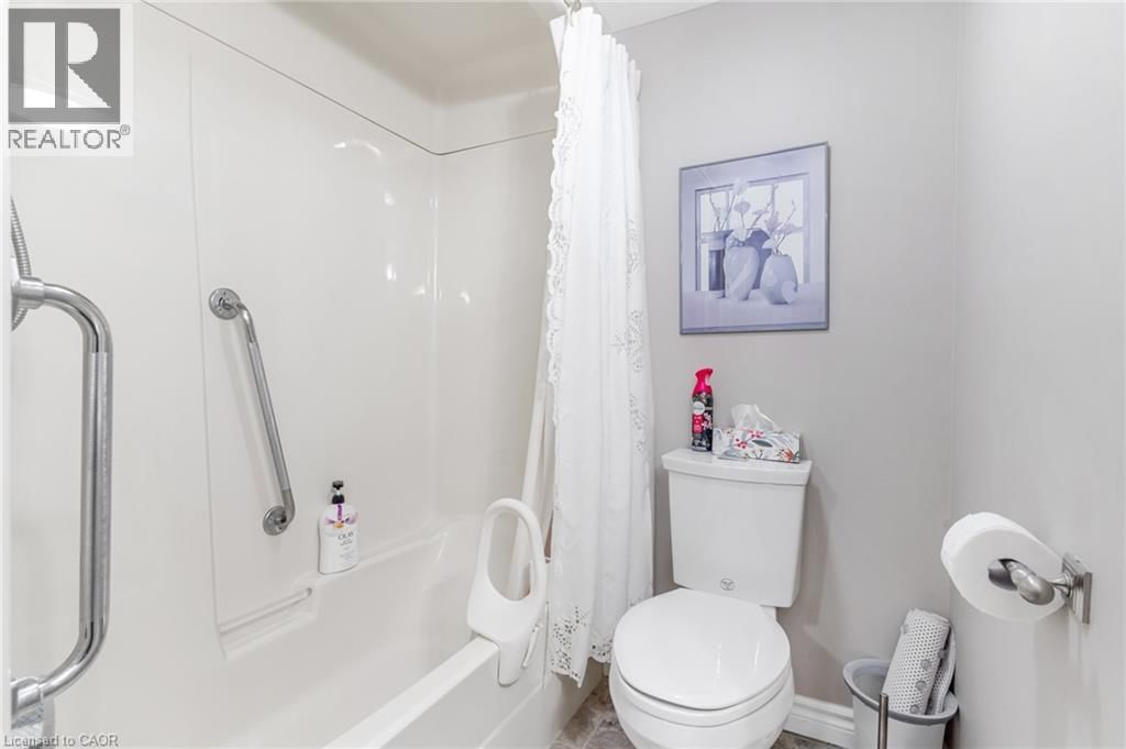 703 - 1414 KING STREET EAST Image 26