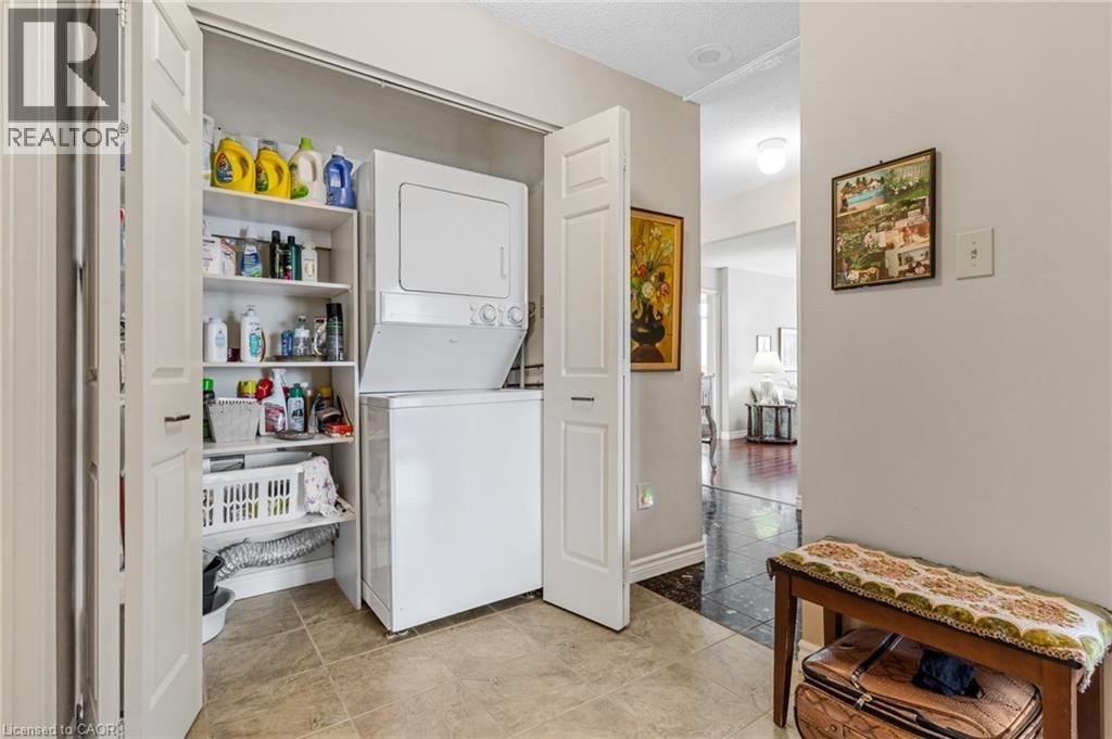 703 - 1414 KING STREET EAST Image 28