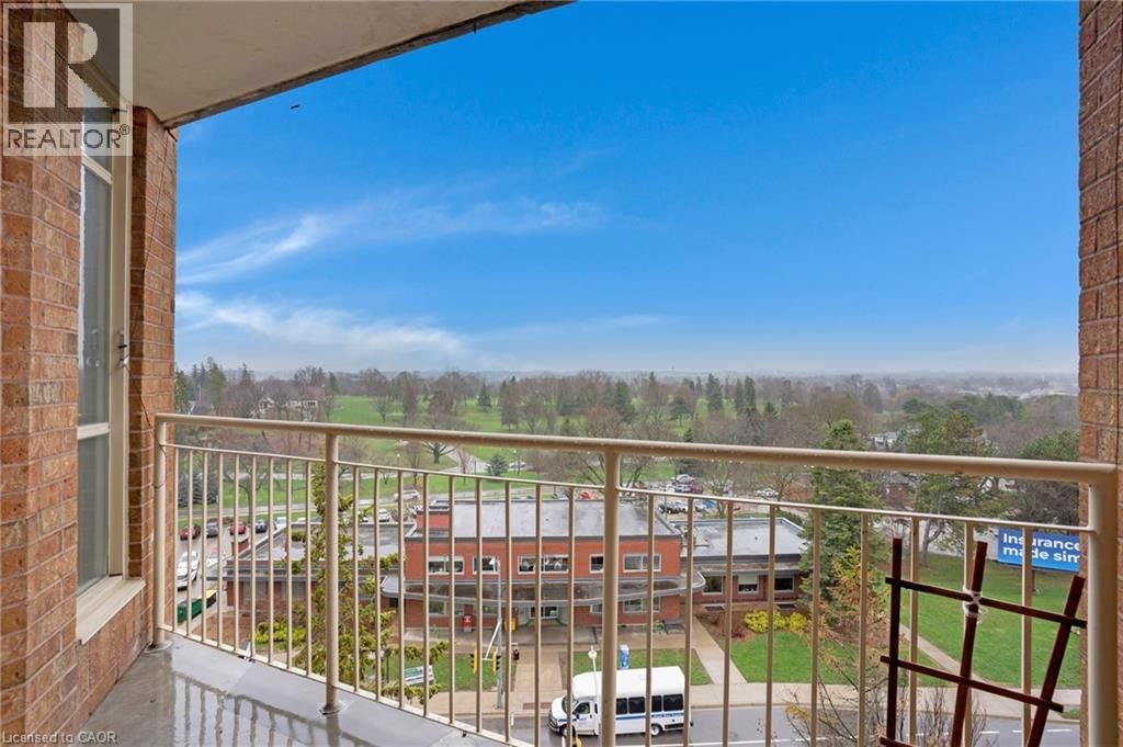 703 - 1414 KING STREET EAST Image 30