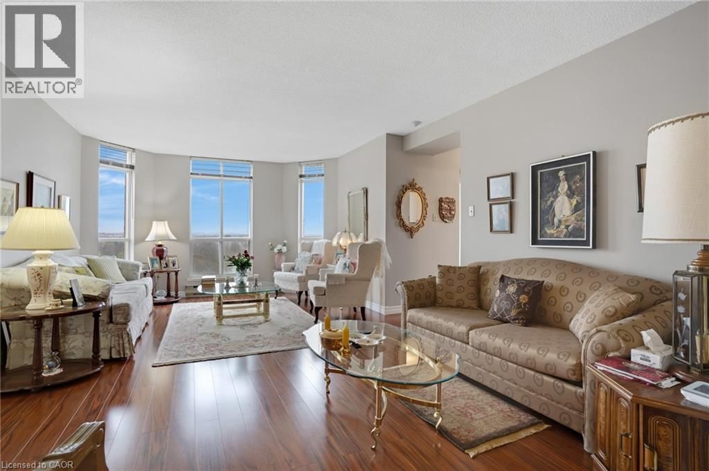 703 - 1414 KING STREET EAST Image 7