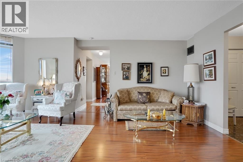 703 - 1414 KING STREET EAST Image 8