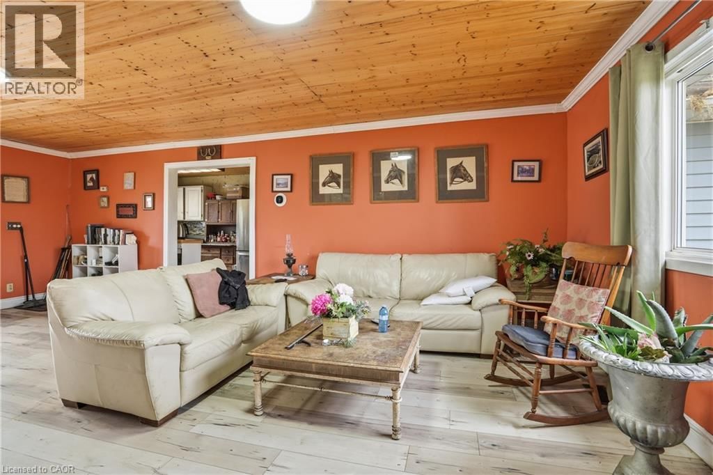 2538 GARRISON ROAD Image 9