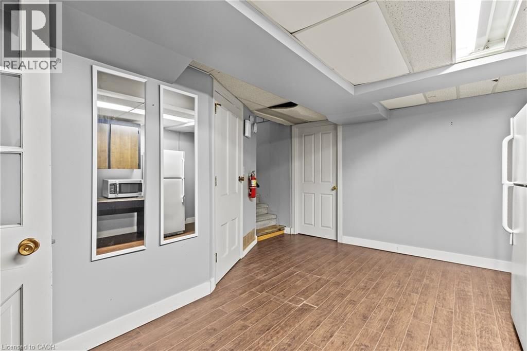 196 KING STREET Image 24