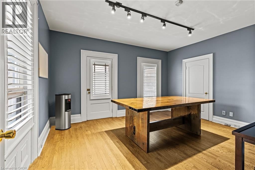 196 KING STREET Image 9