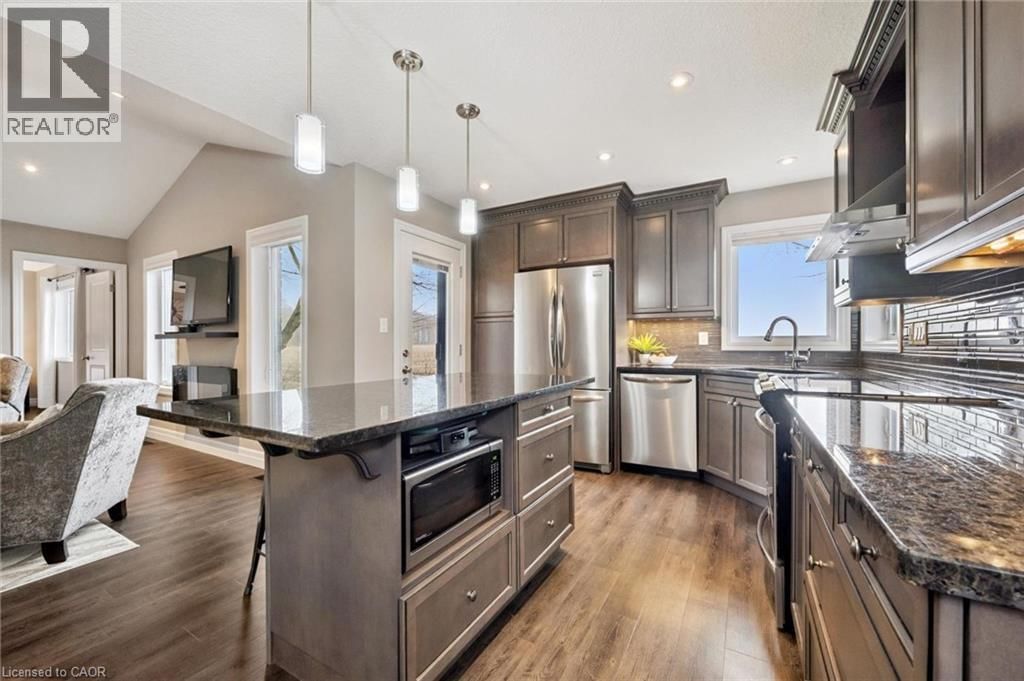 92 JACOB STREET WEST Image 16