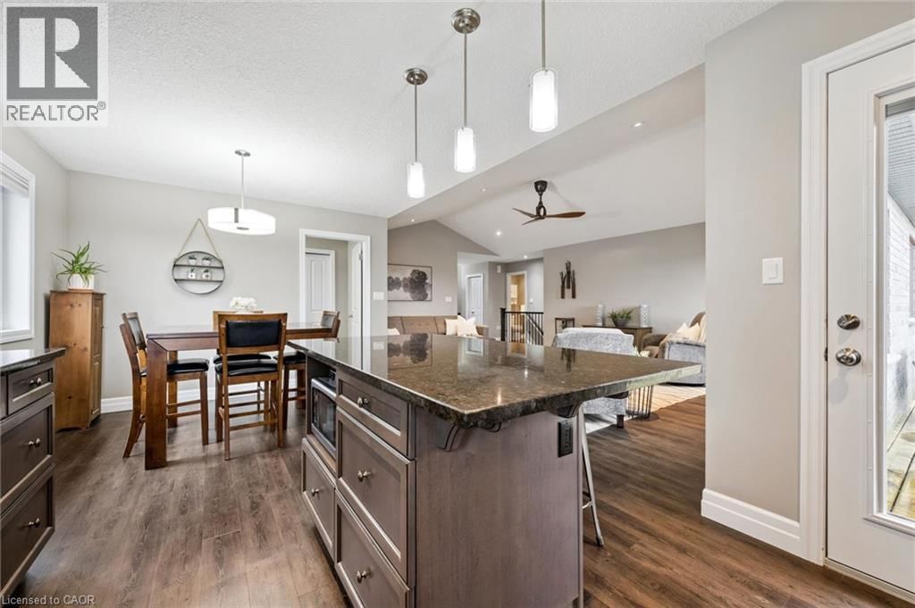 92 JACOB STREET WEST Image 18