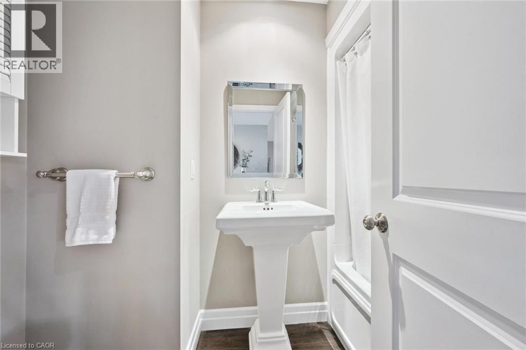 92 JACOB STREET WEST Image 24