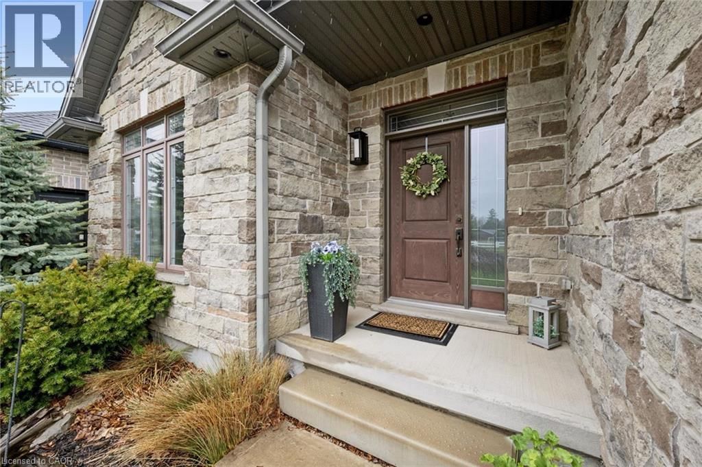 92 JACOB STREET WEST Image 4