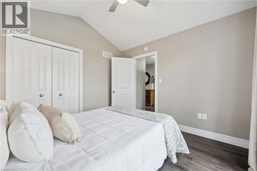 92 JACOB STREET WEST Image 8