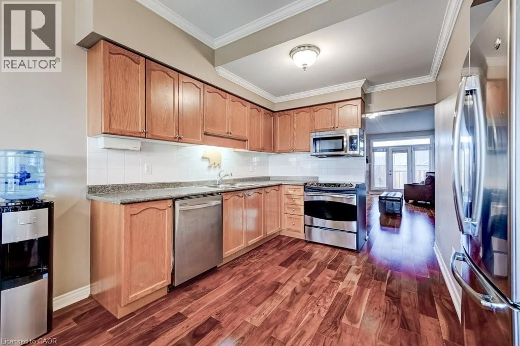 44 - 94 GREENTRAIL DRIVE Image 16