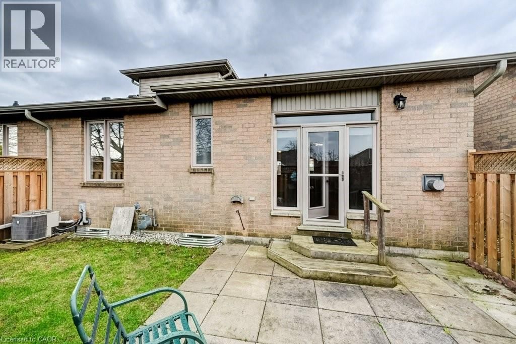 44 - 94 GREENTRAIL DRIVE Image 37