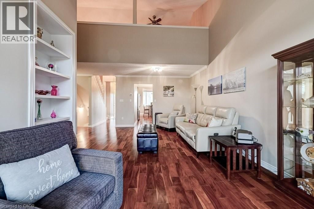 44 - 94 GREENTRAIL DRIVE Image 8