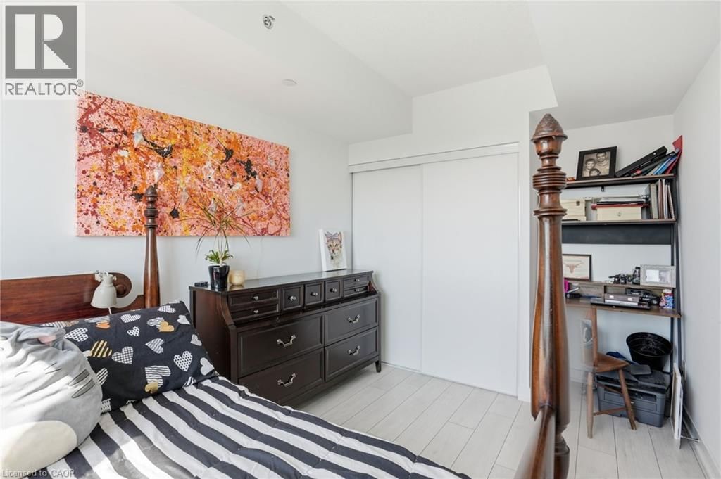 A814 - 3210 DAKOTA COMMON Image 17