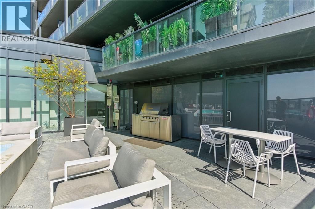 A814 - 3210 DAKOTA COMMON Image 26