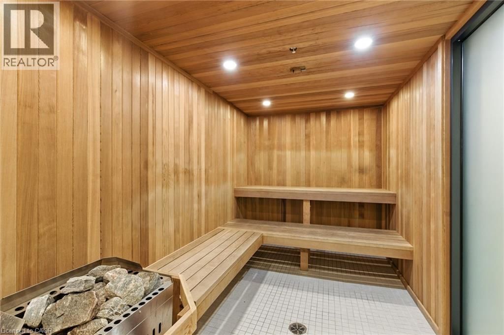 A814 - 3210 DAKOTA COMMON Image 32