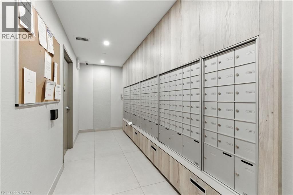 A814 - 3210 DAKOTA COMMON Image 36