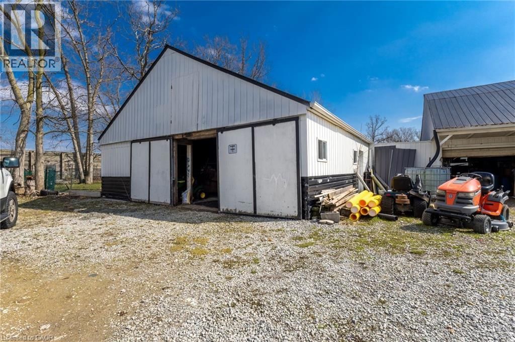 6816 REGIONAL ROAD 65 Image 24