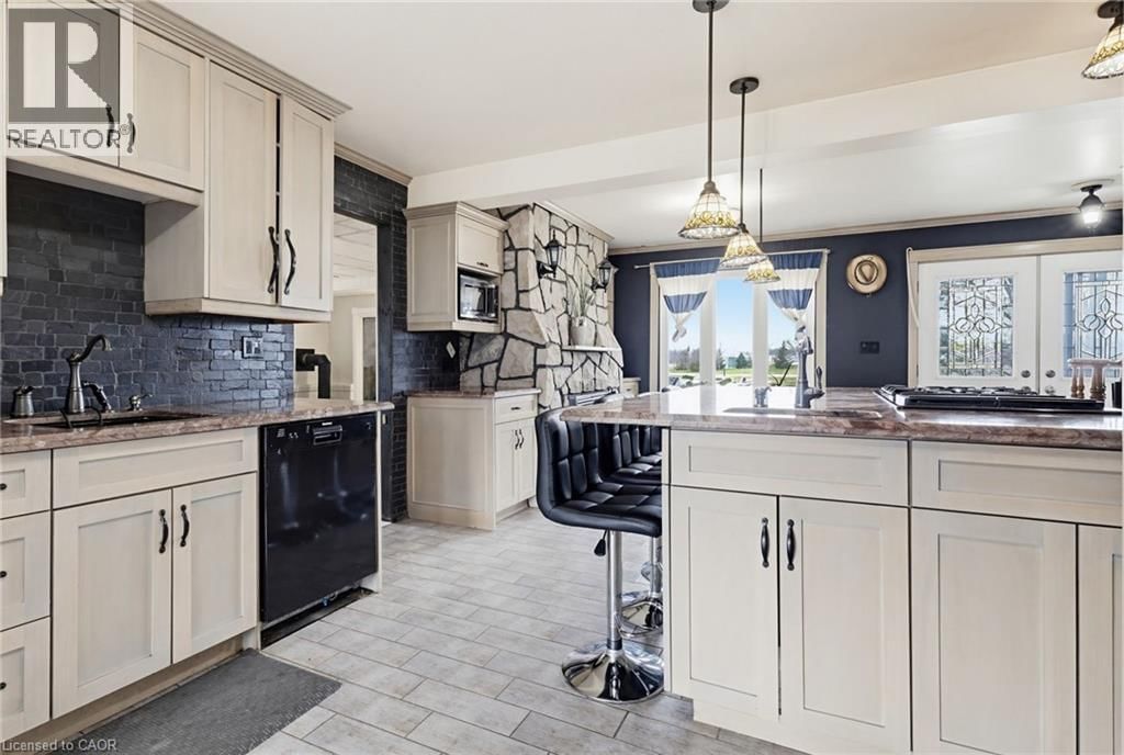 6816 REGIONAL ROAD 65 Image 5