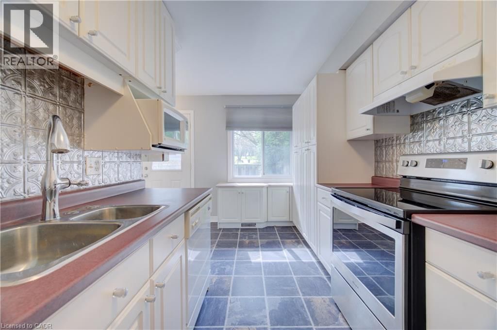 60 WILSONVIEW AVENUE Image 9