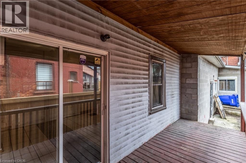 249 WENTWORTH STREET NORTH Image 38