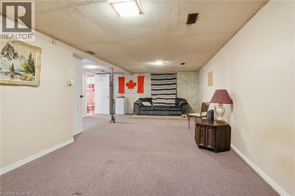 99 PALMER ROAD Image 33