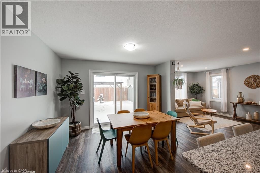 3 - 28 MINLER STREET Image 16