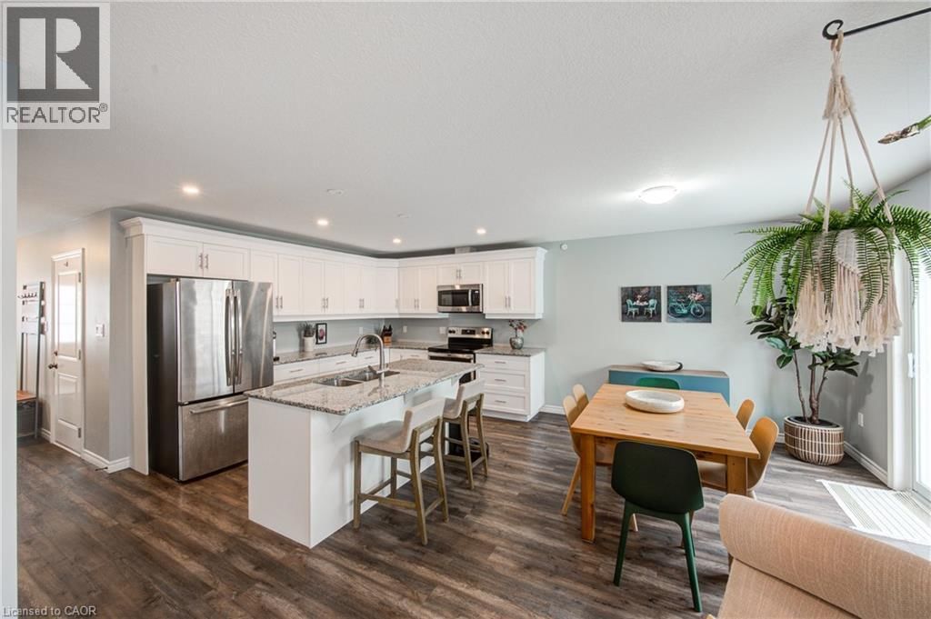 3 - 28 MINLER STREET Image 8