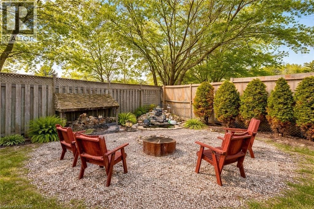 72 ST JEROME CRESCENT Image 37